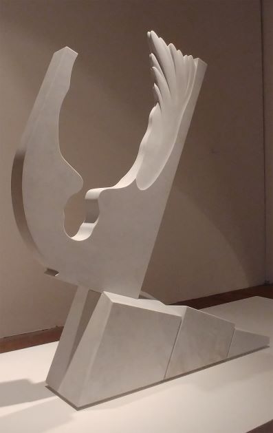 Pierluigi Portale_Icaro_marmo statuario di Carrara_cm.130x120x45_2017